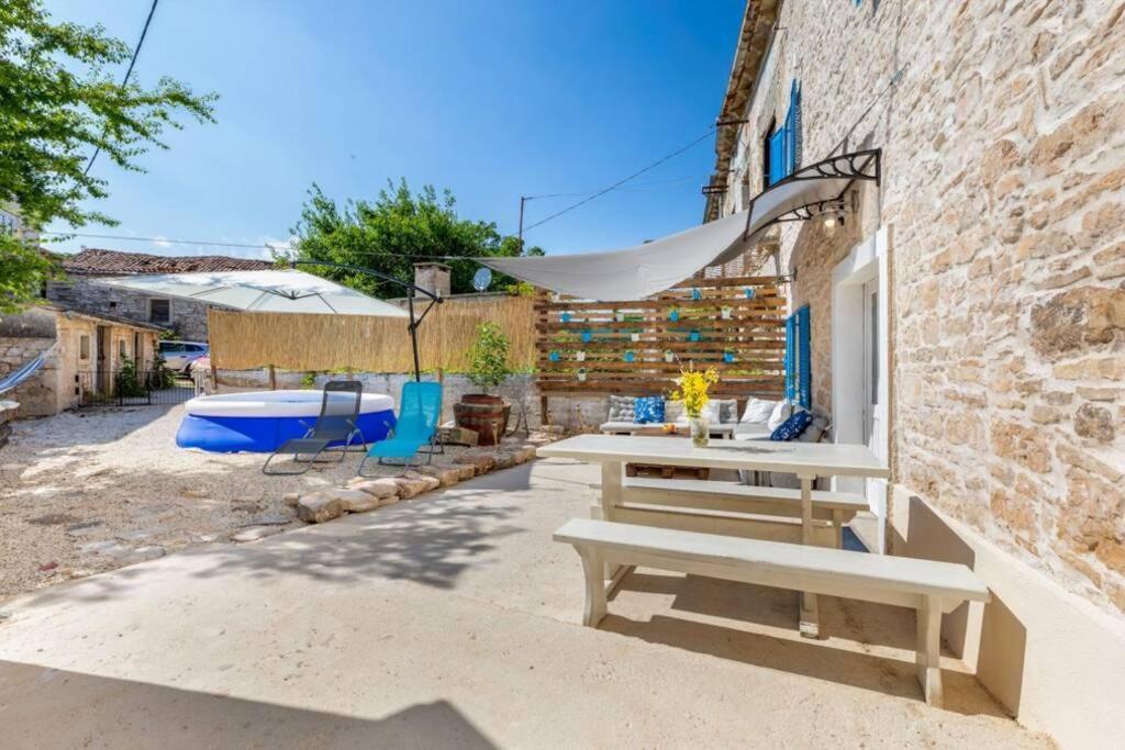 Divšići Casa Di Pietra Mateliciヴィラ エクステリア 写真